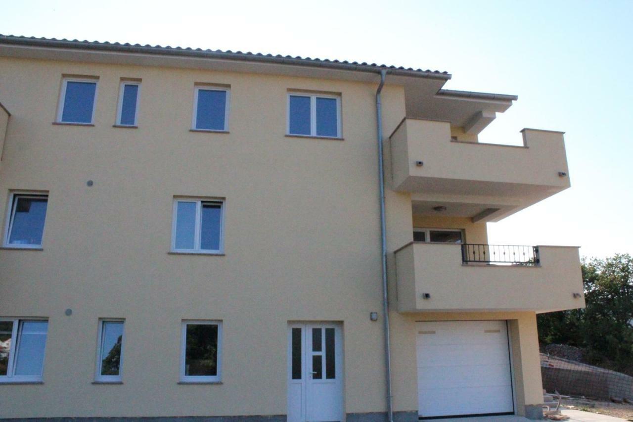 ורבניק Apartmani Marin מראה חיצוני תמונה